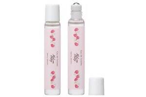 キャンメイク25年冬フレグランス、”苺やカシス”香るベリーフローラルのロールオン香水