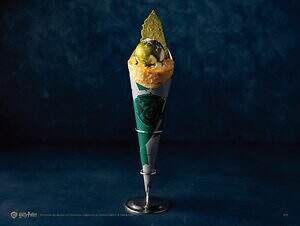 「ハリー・ポッター」4寮モチーフのクレープがニュウマン横浜で、“抹茶香る”スリザリンなど｜写真2