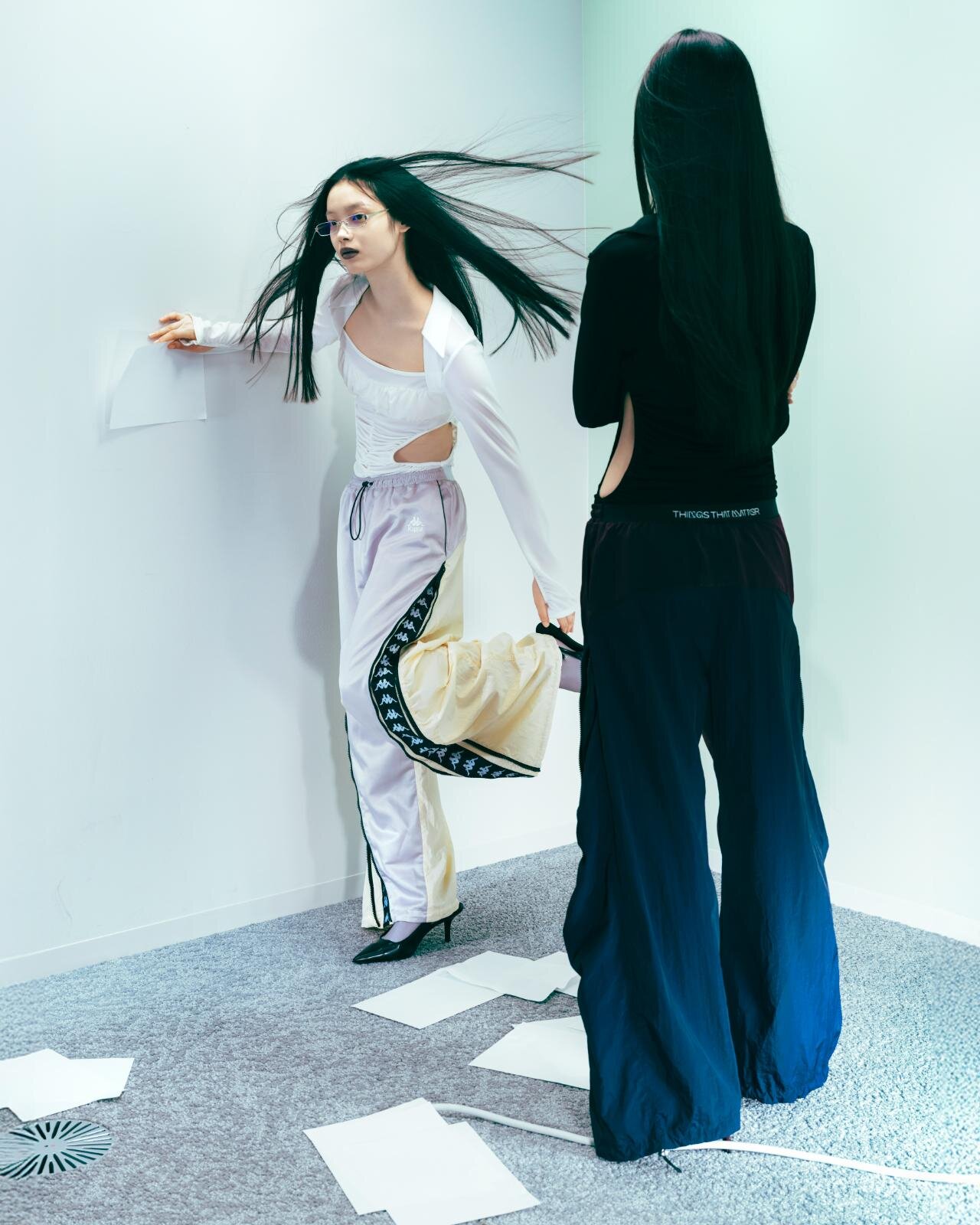 カッパ×シングス ザット マター、“袖を取り外せる”マルチカラーブルゾン＆異素材バルーンパンツ｜写真4