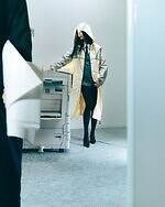 カッパ×シングス ザット マター、“袖を取り外せる”マルチカラーブルゾン＆異素材バルーンパンツ｜写真8