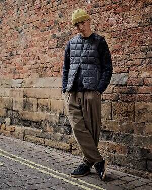 タイオン×ユニバーサルワークスのダウンウェア、ウールツイード風リバーシブルコートやジャケット｜写真8