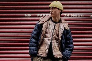 タイオン×ユニバーサルワークスのダウンウェア、ウールツイード風リバーシブルコートやジャケット