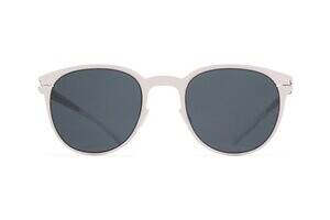 マイキータのアイウェア、“ネイビー×グレー”のグラデーションサングラス＆オーロラフレーム｜写真6