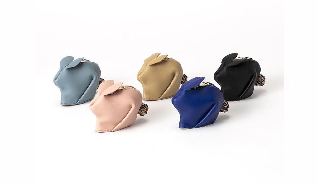 3階 ポール・スミス「ラビット ポーチ」198,000円 〈渋谷パルコ 限定アイテム〉