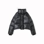 S'YTEの刺繍トレンチコートやアミ パリスの“ハートロゴ”マフラー、渋谷パルコ6周年で｜写真2