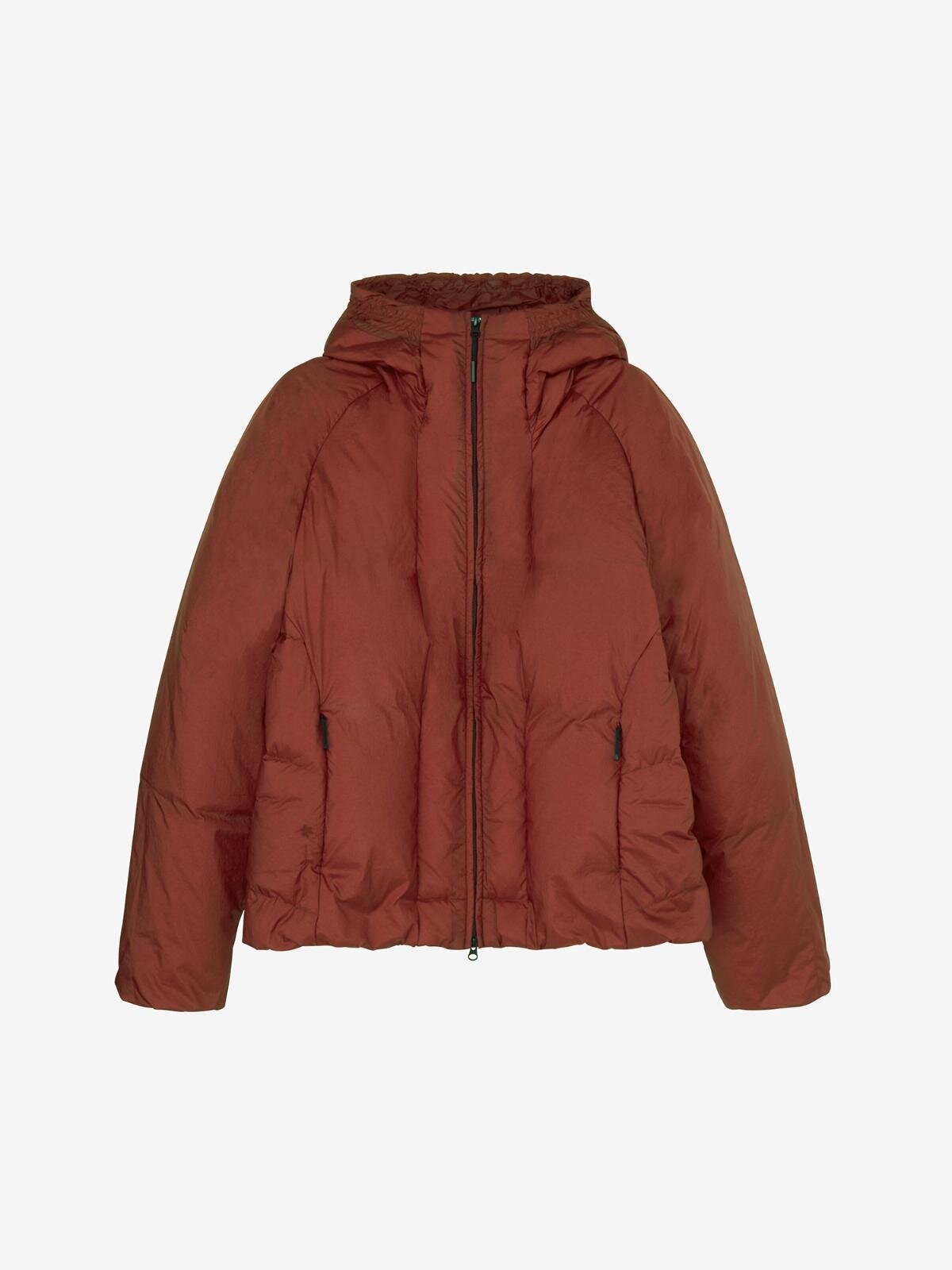 ジェイラル × ゴールドウイン、ステッチが消えるダウンジャケット＆独創的なパターンのフリース｜写真1