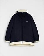 ジル サンダー ＋ モンクレールのダウンジャケット、クリーンなラインのブルゾンやふんわり軽量アウター｜写真1