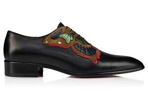 クリスチャン ルブタン26年春メンズシューズ、“蝶モチーフ”のレザーローファーやマウンテンブーツ