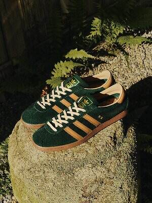 アディダス オリジナルス“京都”着想スニーカー、ジャズバー風ブラウン×ブルーなどビリーズ限定で｜写真8