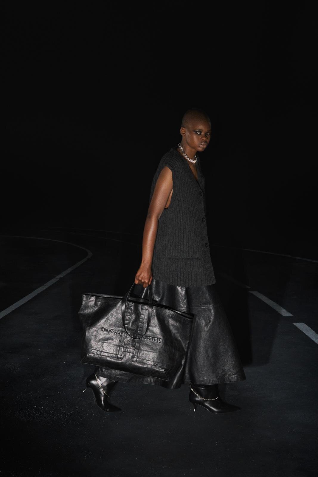 アレキサンダー ワン 2026年リゾート<span>コレクション</span> - 写真19