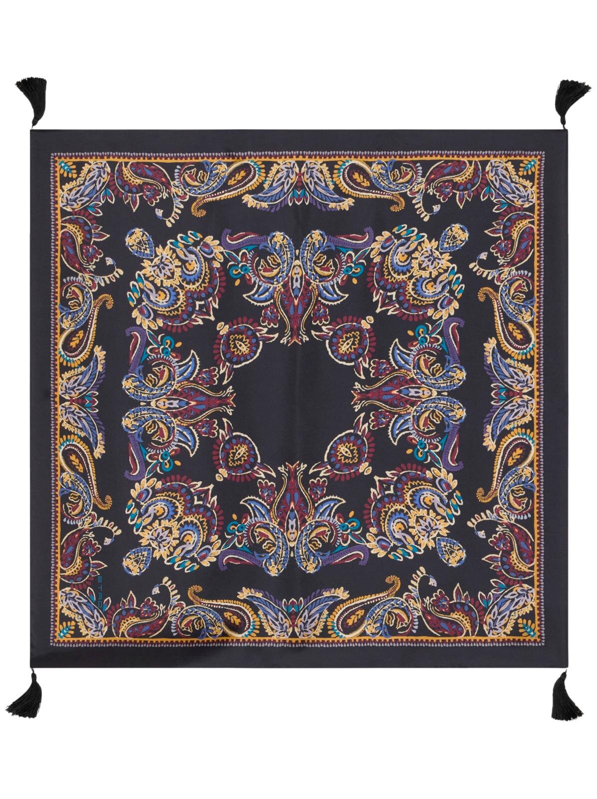 エトロの25年クリスマス、ビーズ＆フリンジ揺れるバッグやペイズリー柄ベルベットドレス｜写真5