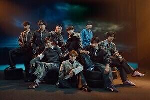 プーマ“ドライビングシューズ”着想スニーカー「レプリキャッチ」、ビジュアルにSnow Man