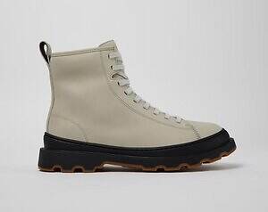 カンペールのブーツ、白昼夢のような不規則プリント＆“建築様式”着想の彫刻的ソール｜写真9