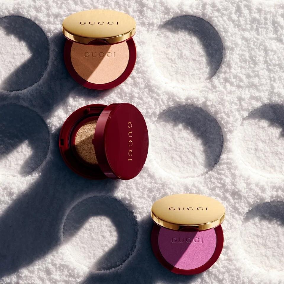 グッチ ビューティ25年クリスマスコスメ、“夜明けと夕暮れ”着想リップ＆アイシーピンクのハイライター
