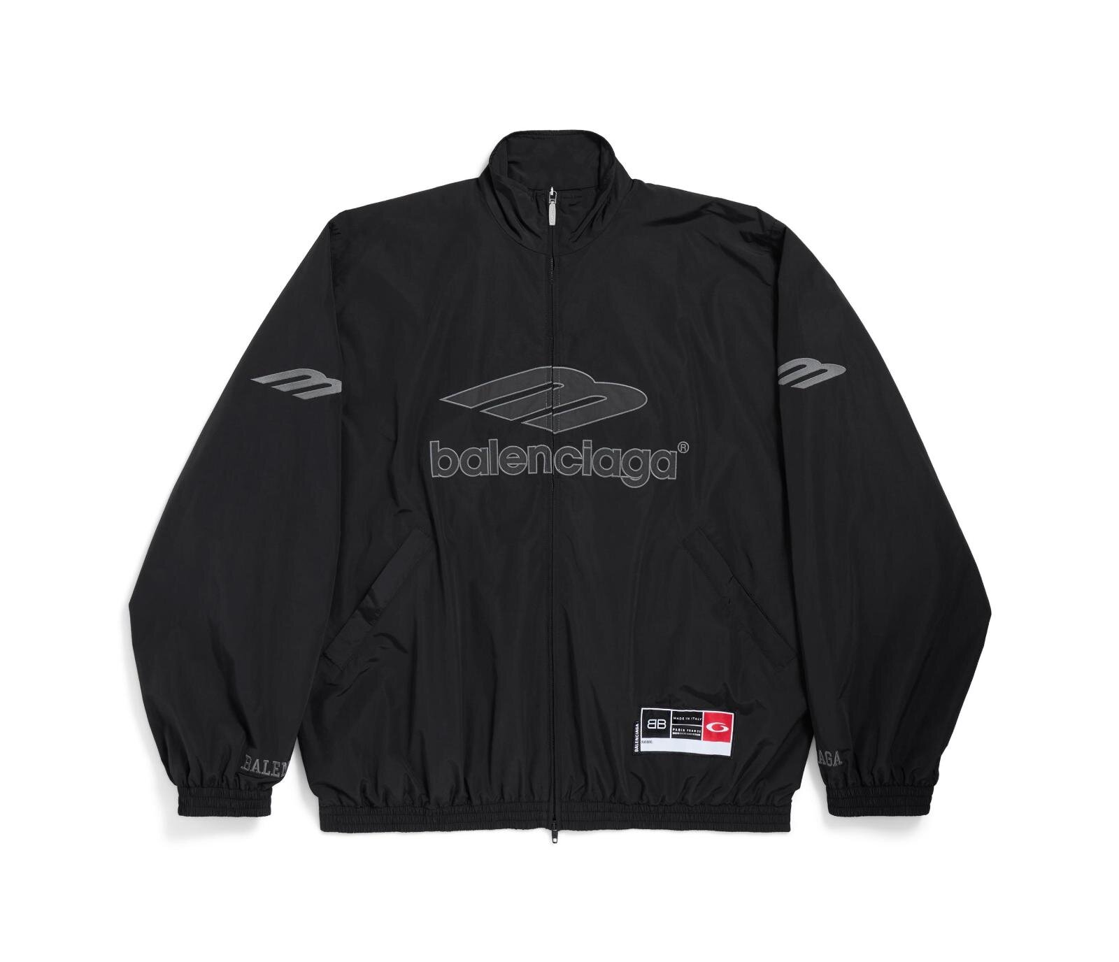 バレンシアガ“アメフト着想”ウェア、ユニフォームロゴ入りTシャツ＆ジャケット｜写真10