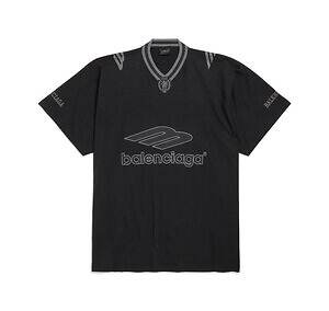 バレンシアガ“アメフト着想”ウェア、ユニフォームロゴ入りTシャツ&ジャケット|写真6