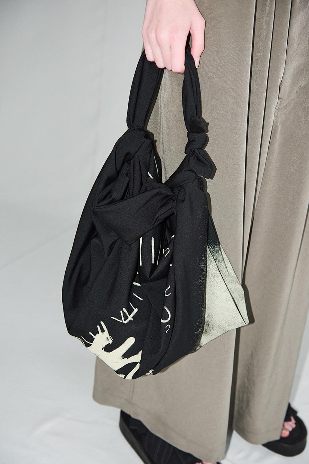 ワイズ(Y's) 2026年リゾートウィメンズコレクション  - 写真15