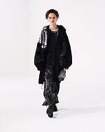 Y's 2026年春夏コレクション - 軽やかで強い佇まい｜写真23