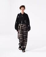 Y's 2026年春夏コレクション - 軽やかで強い佇まい｜写真45