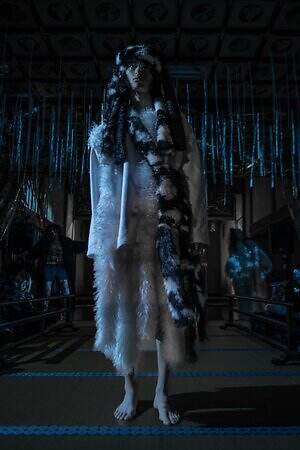 イクミ(IKUMI) 2024-25年秋冬ウィメンズ&メンズコレクション  - 写真10