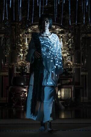 イクミ(IKUMI) 2024-25年秋冬ウィメンズ&メンズコレクション  - 写真14