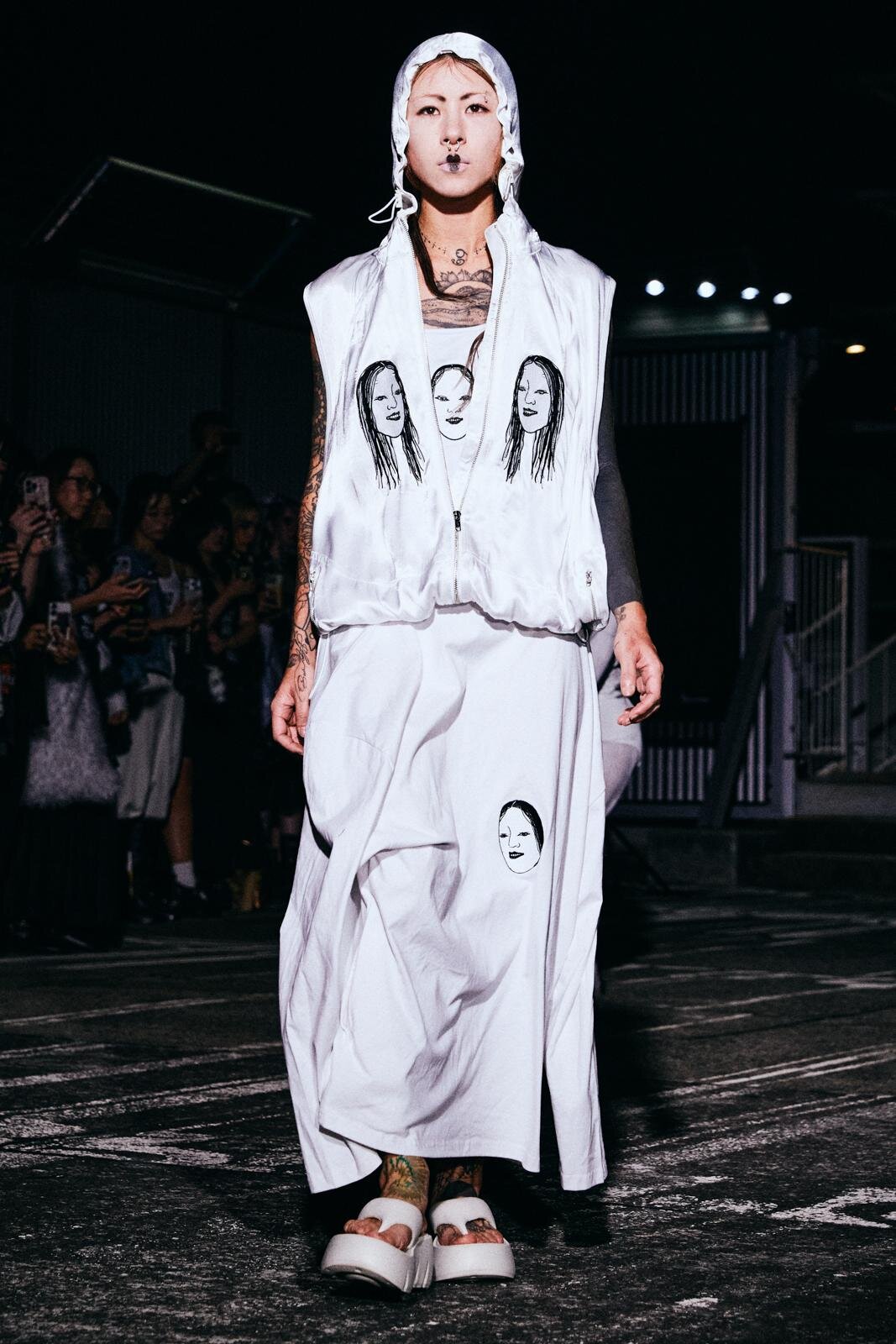 イクミ 2025-26年秋冬<span>コレクション</span> - 写真5