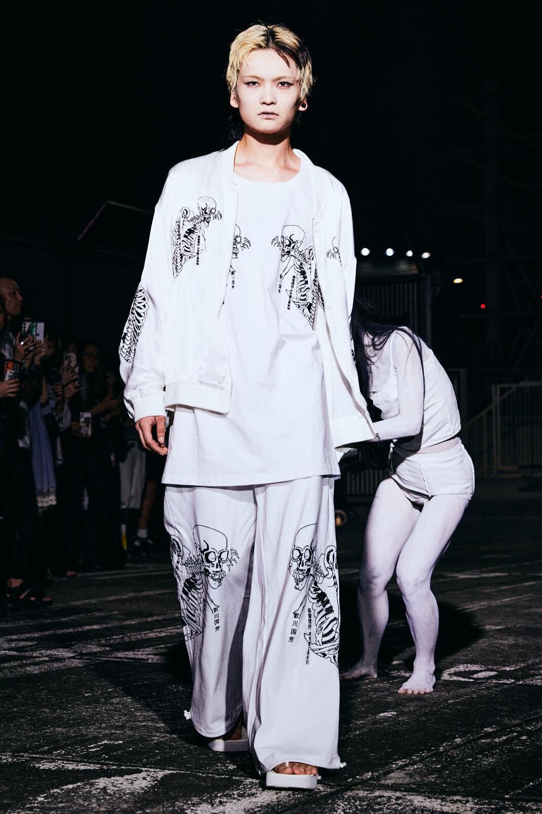 イクミ 2025-26年秋冬<span>コレクション</span> - 写真12