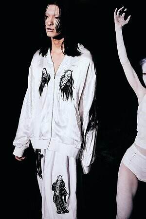 イクミ(IKUMI) 2025-26年秋冬ウィメンズ&メンズコレクション  - 写真14