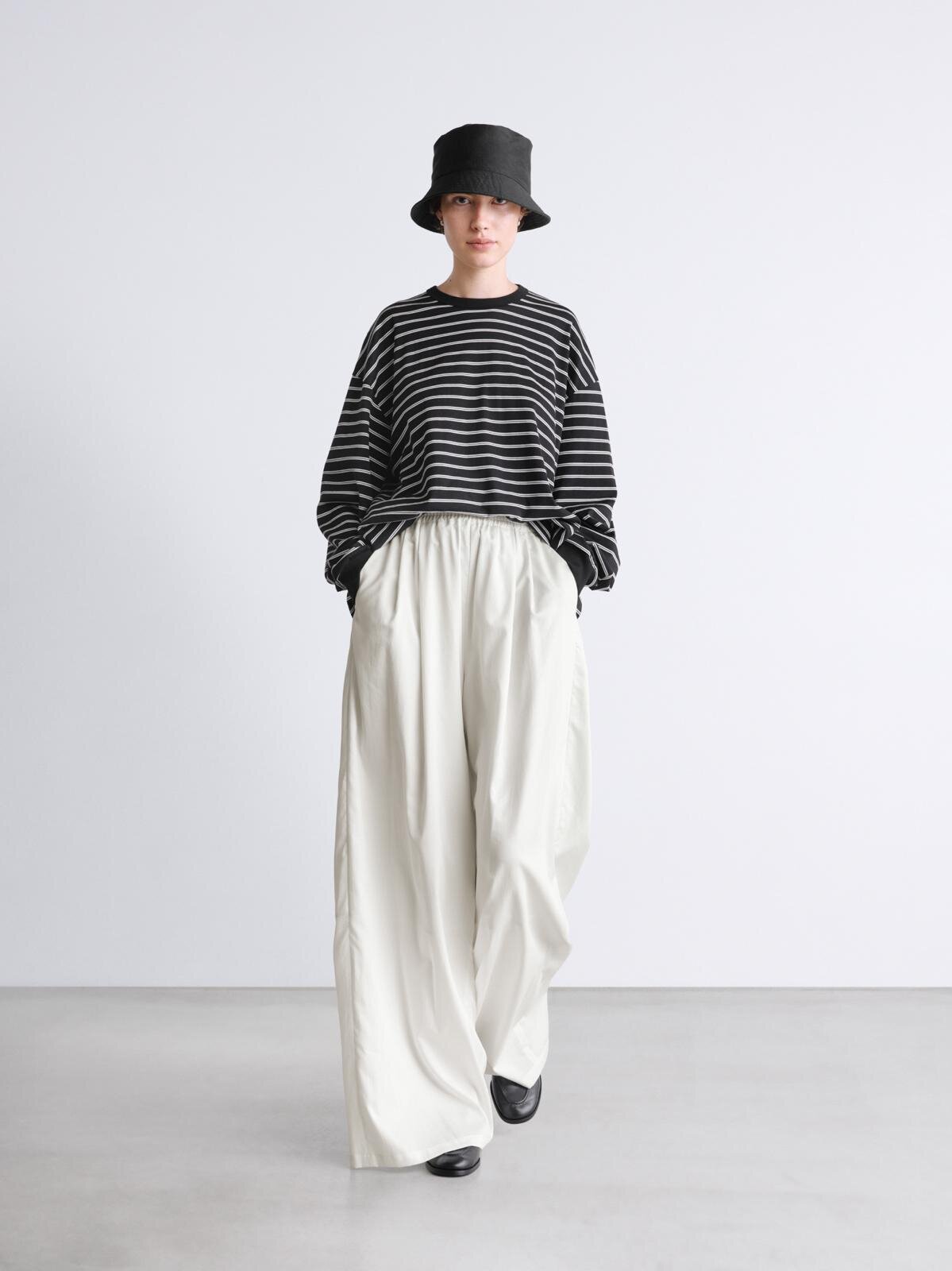 グラフペーパー 2026年春夏｜female Tシャツ