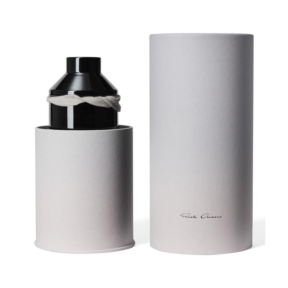 リック・オウエンス、初のキャンドルはギュスターヴ・モロー”サロメの蓮の花”モチーフ｜写真2