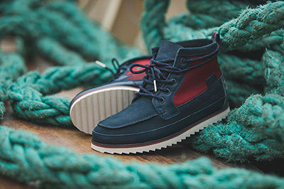 ラコステ×豪セレクトショップHAL、ハイカットブーツ「Salute Pack」24足限定発売