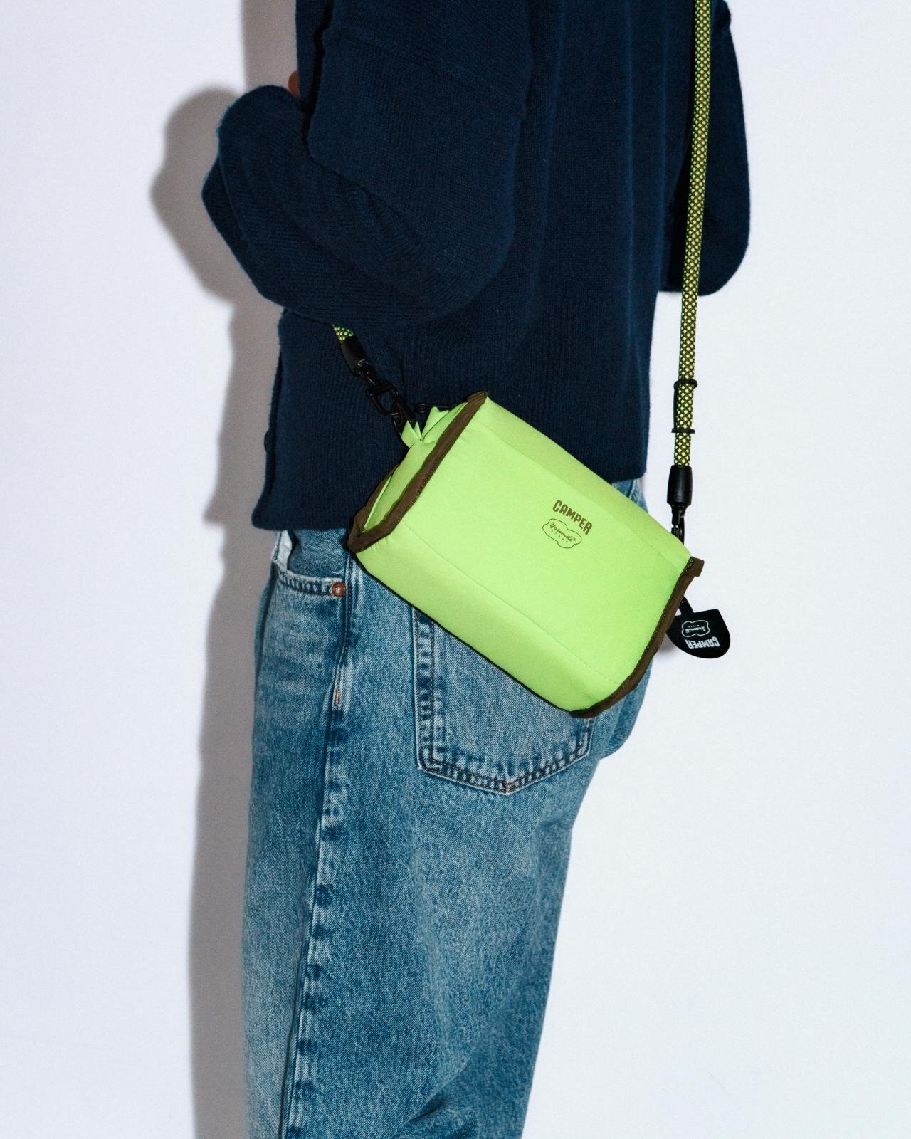 カンペール×ヨセミテストラップ、ふっくらポーチとスマホにも使えるバッグストラップ｜写真10