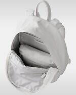 ミーンズワイル×オブジェクツアイオーのバックパック＆iPhoneケース、軽量な高機能レザー素材を採用｜写真8