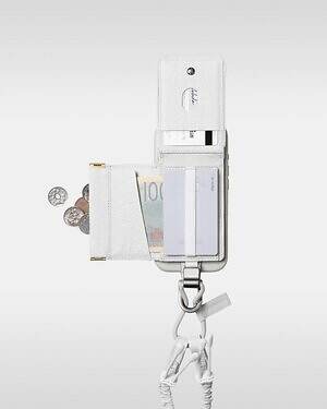 ミーンズワイル×オブジェクツアイオーのバックパック&iPhoneケース、軽量な高機能レザー素材を採用|写真14