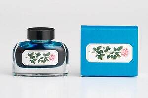 ルル メリー×蔦屋書店、花柄ボックスのスイーツが文房具に！青色ガラスペン＆インクも