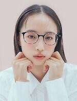 Zoff×マキアージュ“チーク効果”のある血色感メガネ、ピンクのべっ甲やベージュグラデカラー｜写真4