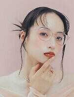 Zoff×マキアージュ“チーク効果”のある血色感メガネ、ピンクのべっ甲やベージュグラデカラー｜写真2