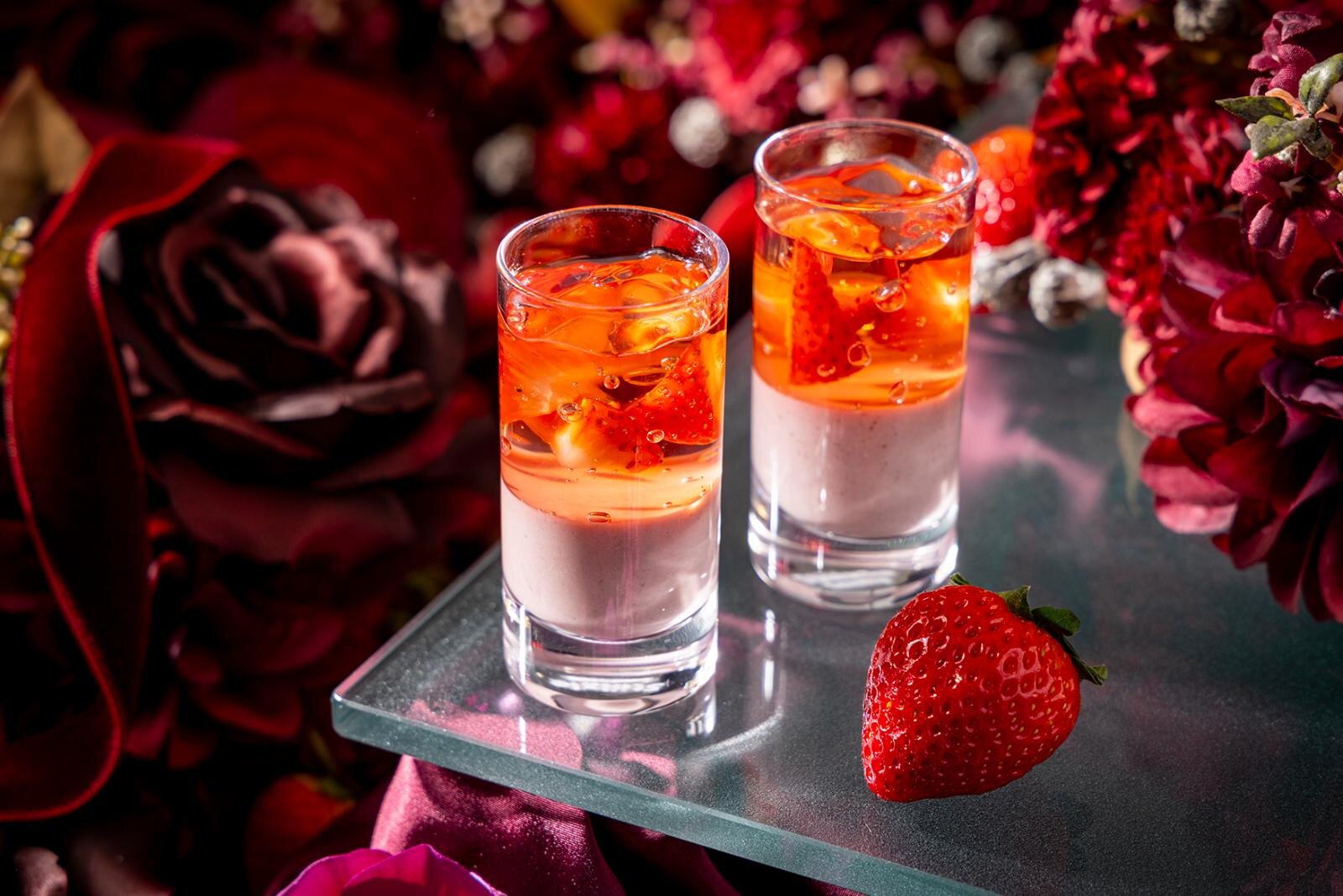 コンラッド東京”甘美な苺”主役のアフタヌーンティー、丸ごと苺のせタルト＆ベリームース｜写真5