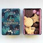 ケイタ マルヤマ25年クリスマスクッキー缶、“黒猫”やオーナメント型クッキーを詰め合わせ｜写真4