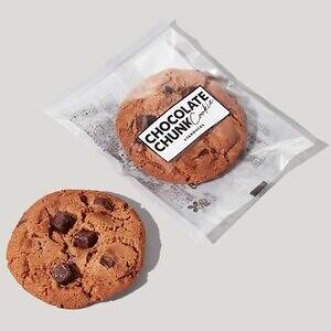 スターバックス25年クリスマスフード第2弾、“大粒苺のせ”チョコタルト&キャラメルナッツチーズケーキ|写真7