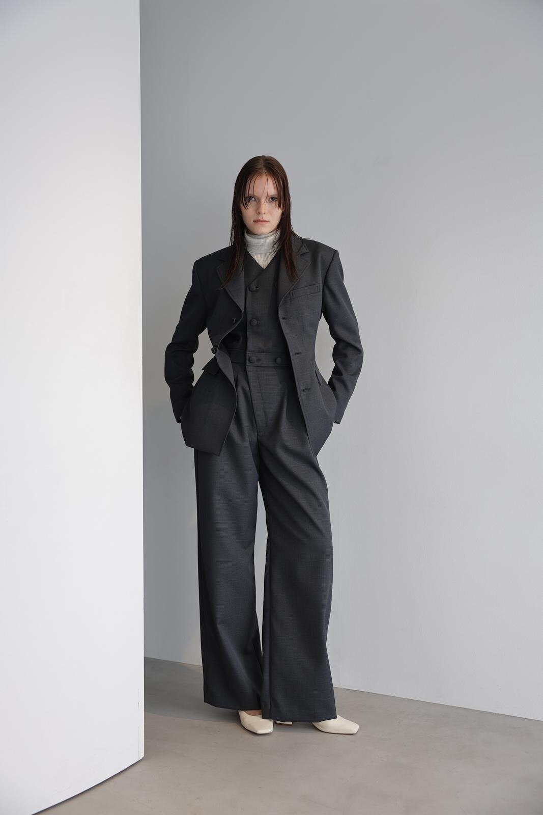 アオイワナカ 2025-26年秋冬<span>コレクション</span> - 写真23