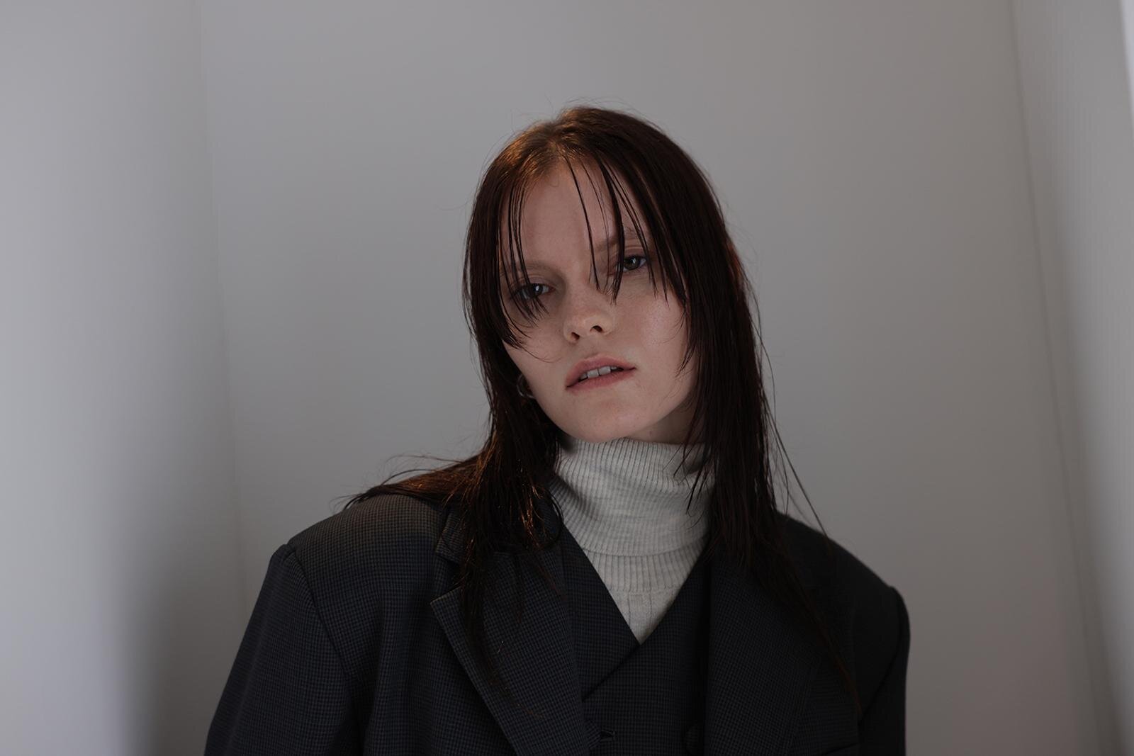 アオイワナカ 2025-26年秋冬<span>コレクション</span> - 写真24