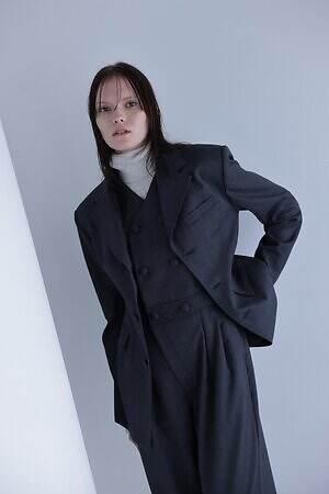 アオイワナカ(AOI WANAKA) 2025-26年秋冬ウィメンズコレクション  - 写真26