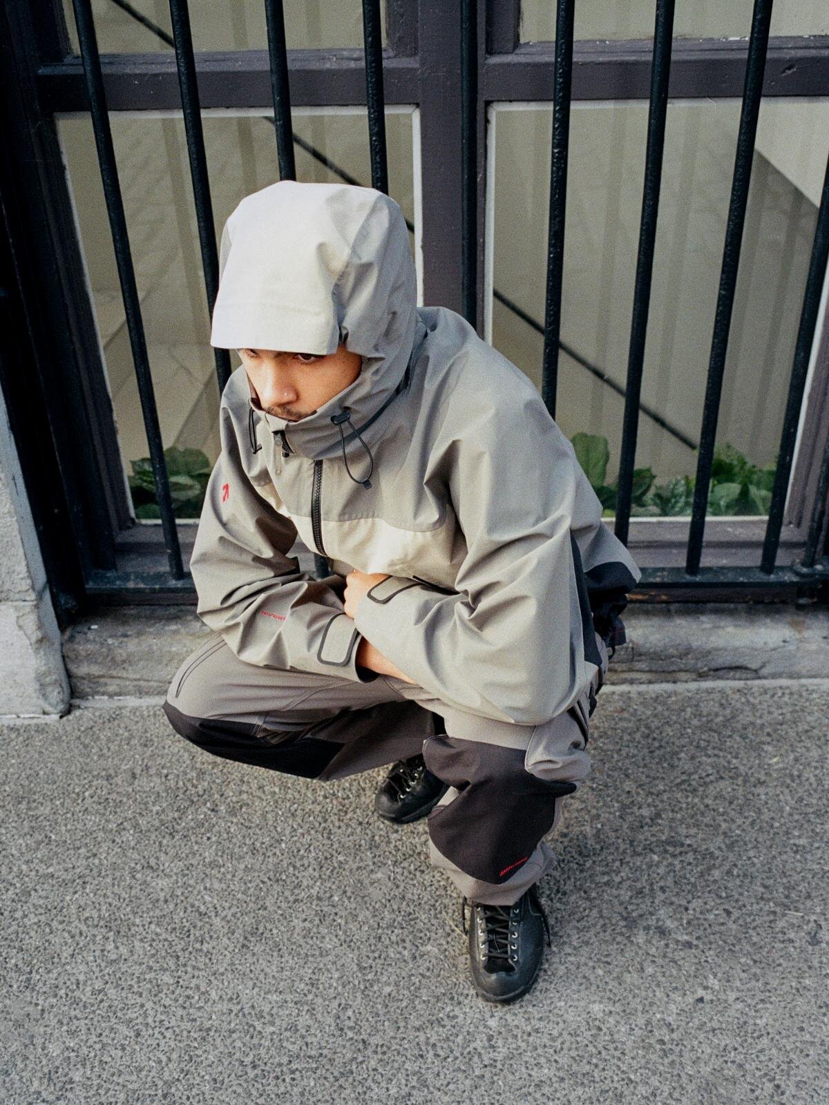 デサント オルテライン×ジョウンド、“寝袋”着想ダウンや防水＆防風シェルジャケット｜写真20