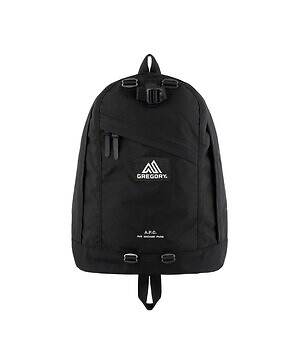 A.P.C.とグレゴリーのバッグ、デニムリベット付きシンプルバックパック＆ショルダー｜写真1