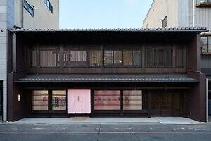 HaaT“職人技”光るウェアが揃う京都の新店、京町屋を活かした吉岡徳仁の空間デザイン｜写真6
