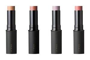 オサジ2026年春コスメ、ラフ塗りOKな美発色リップスティック＆ライラック色ハイライター｜写真6