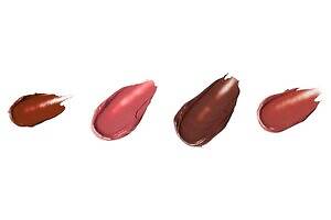 オサジ2026年春コスメ、ラフ塗りOKな美発色リップスティック＆ライラック色ハイライター｜写真7