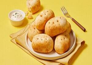 “野菜そっくり”韓国発もち米パン「ジョンナンミミョンガ」期間限定で渋谷に、新感覚のもちもち食感｜写真4