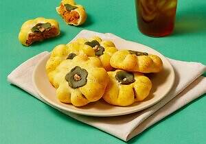 “野菜そっくり”韓国発もち米パン「ジョンナンミミョンガ」期間限定で渋谷に、新感覚のもちもち食感｜写真7